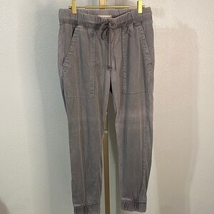 Cloth & Stone- women’s Charcoal Joggers- pull on style- Size Small